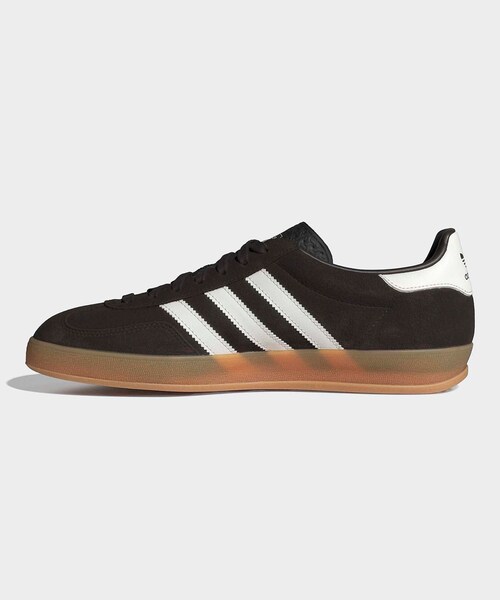 ADAM ET ROPE'（アダムエロペ）の「【adidas（アディダス）】GAZELLE INDOOR（スニーカー・レディース・ダークブラウン・23/24/25）」の5枚目の写真