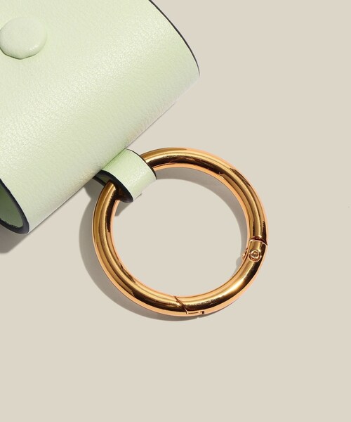 ROPE'（ロペ）の「【E'POR】Air Pods CASE(イヤホンケース)/26SS新型（ポーチ・レディース・ブラック/ダークブラウン/キミドリ/ブルー系・F）」の13枚目の写真