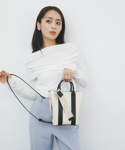 RODE SKO（ロデスコ）の「『別注』AJUGA.×RODE SKO　ロゴリボン付ショルダーバッグ（ショルダーバッグ・レディース・IVORYxBLK/OFFxCAMEL/IVORYxBEG/IVORYxYEL・One）」の15枚目の写真