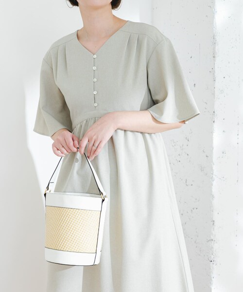 URBAN RESEARCH ROSSO（アーバンリサーチロッソ）の「『UR TECH DRYLUXE』F by ROSSO　ウエストマークワンピース（ワンピース・レディース・BEIGE/L/GRAY/NAVY・36/38）」の10枚目の写真