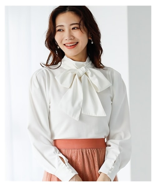 nissen（ニッセン）の「リボン付異素材使いボリューム袖ニットトップス【Hana服】（ニット/セーター・レディース・オフホワイト/黒・M/L/LL/3L）」の5枚目の写真
