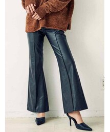 GYDA | フェイクレザースリットフレアパンツ(その他パンツ)