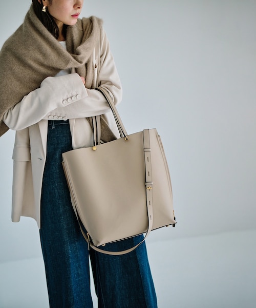 ROPE'（ロペ）の「【A4対応】【E'POR】Y BAG Large【通勤】【メディア掲載】（トートバッグ・レディース・ライトグレー/ダークブラウン/ブラック/オフホワイト/ブラウン/ベージュ系/カーキ・F）」の17枚目の写真