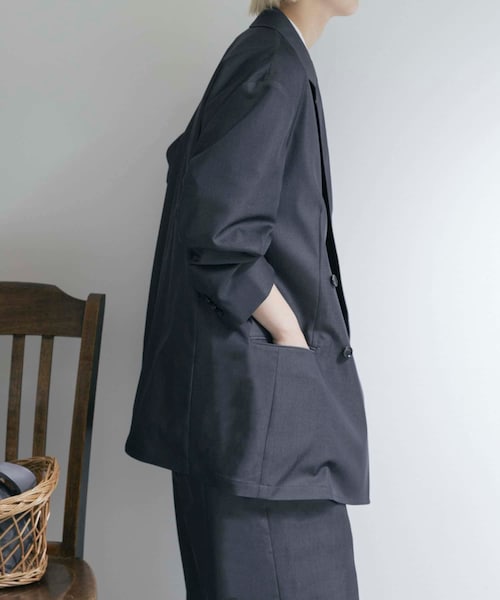 THE GOODLAND MARKET（ザグッドランドマーケット）の「『別注』MIDIUMISOLID×TGM　Double breasted jacket（テーラードジャケット・レディース・Blue/l.Beige/C.Gray・one）」の8枚目の写真