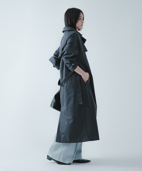 SENSE OF PLACE by URBAN RESEARCH（センスオブプレイスバイアーバンリサーチ）の「『撥水/防花粉』SKINProofトレンチコート（ステンカラーコート・レディース・CHARCOAL/BEIGE・One）」の9枚目の写真