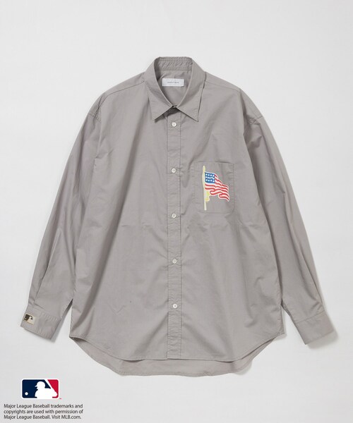 ADAM ET ROPE'(アダムエロペ)の「【MLB COLLECTION BY JUN】チームロゴプリントシャツ(シャツ/ブラウス・メンズ・ライトグレー/ホワイト/ネイビー・L/M)」の11枚目の写真