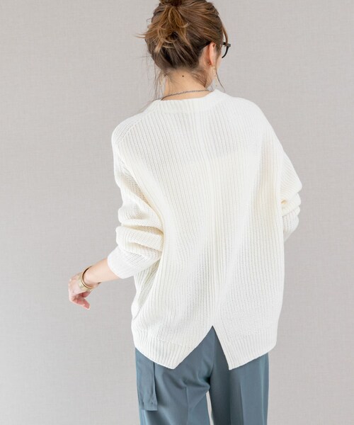 URBAN RESEARCH ROSSO（アーバンリサーチロッソ）の「ボートネックバックスリット畦ニット（ニット/セーター・レディース・OFF WHITE/LEMON/MINT/D/NAVY・FREE）」の12枚目の写真