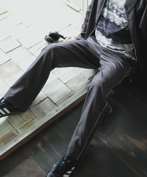 SENSE OF PLACE by URBAN RESEARCH（センスオブプレイスバイアーバンリサーチ）の「サイドラインピンストライプスラックス（その他パンツ・メンズ・CHARCOAL/KHAKI/ORANGE・M/L）」の6枚目の写真