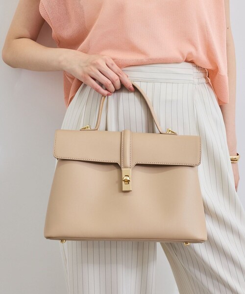 VIS（ビス）の「ひねり金具ワンハンドルバッグ/2WAY,軽量（ハンドバッグ・レディース・ブラック系/グレー系/ベージュ/ブラック/キャメル・F）」の20枚目の写真