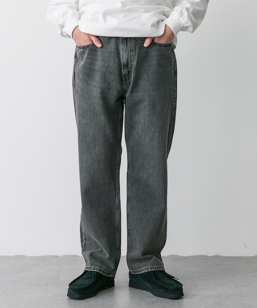URBAN RESEARCH DOORS(アーバンリサーチドアーズ)の「LEVI’S 565 97 LOOSE STRAIGHT(デニムパンツ・メンズ・Black/Indigo/Light IDG/Black Used・28/30/32/34)」の2枚目の写真
