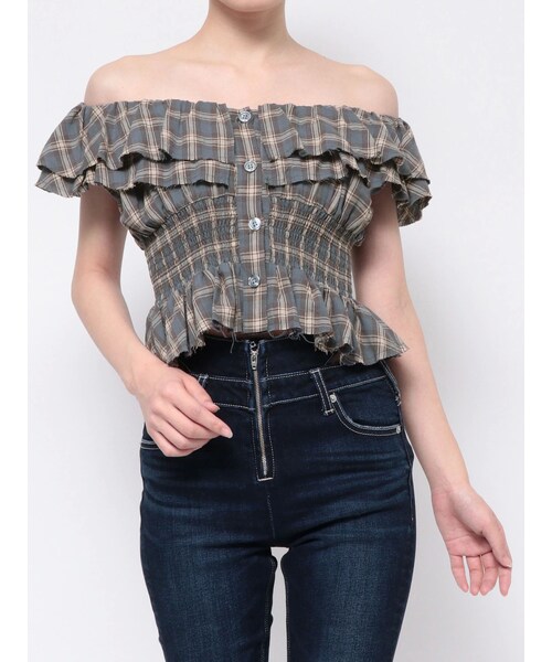 GYDA（ジェイダ）の「2WAYフリルオフショルブラウス（シャツ/ブラウス・レディース・オフホワイト/ブラック/ミックス・F）」の7枚目の写真