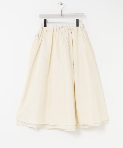 URBAN RESEARCH（アーバンリサーチ）の「ギャザーボリュームスカート（スカート・レディース・IVORY/BLACK・FREE）」の18枚目の写真