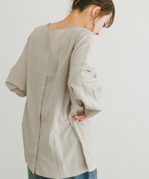 ITEMS URBANRESEARCH（アイテムズ アーバンリサーチ）の「ポケットTブラウス（シャツ/ブラウス・レディース・BLK/GREGE/MNT・FREE）」の2枚目の写真