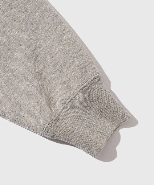 ADAM ET ROPE'（アダムエロペ）の「【cantate/カンタータ】Essential Sweat Pullover（スウェット・メンズ・ブラック/グレー・46/48）」の8枚目の写真