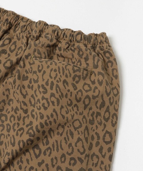 THE GOODLAND MARKET（ザグッドランドマーケット）の「WAX　LEOPARD SHORTS（その他パンツ・メンズ・BROWN/KHAKI・M/L）」の5枚目の写真