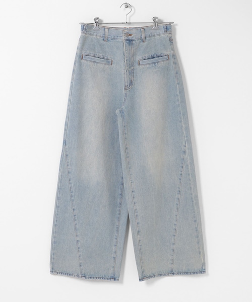 KBF（ケイビーエフ）の「WIDEレッグアジャストデニム（デニムパンツ・レディース・BLUE/L.BLUE・36/38）」の2枚目の写真