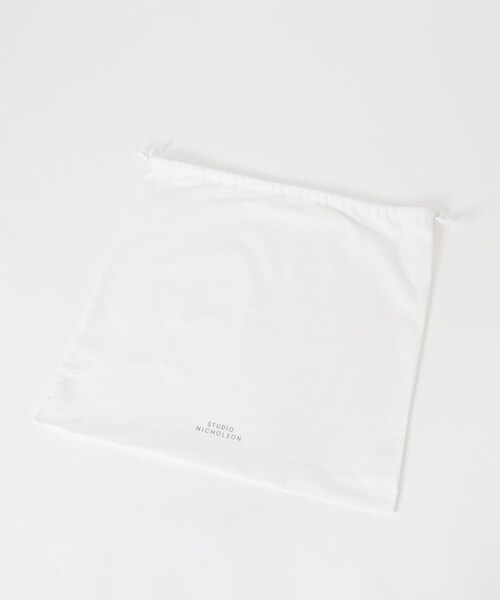 URBAN RESEARCH（アーバンリサーチ）の「STUDIO NICHOLSON　HOBO BAG TYPE1（ショルダーバッグ・レディース・CONKER/D NAVY/ELEPHANT・FREE）」の16枚目の写真