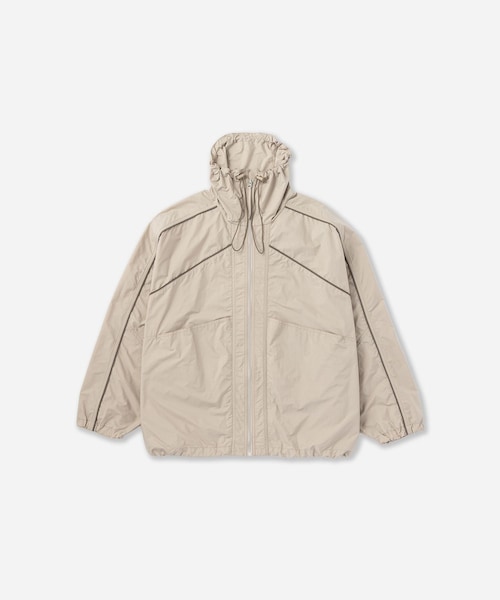 Saturdays NYC(サタデーズ ニューヨークシティ )の「Edie Windbreaker | WOMEN(ブルゾン・レディース・ブラック/ベージュ/ワイン・L/M/S)」の16枚目の写真