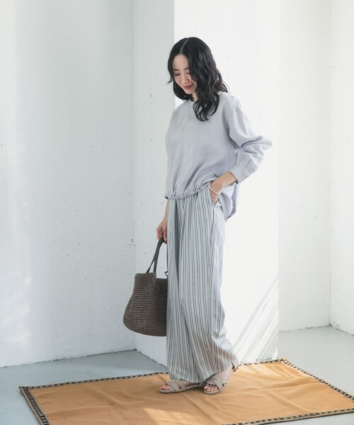 URBAN RESEARCH DOORS（アーバンリサーチドアーズ）の「ストライプタックイージーパンツ（その他パンツ・レディース・NATURAL/GRAY・Free）」の10枚目の写真