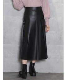 dazzlin | レザーライクセミフレアスカート(スカート)
