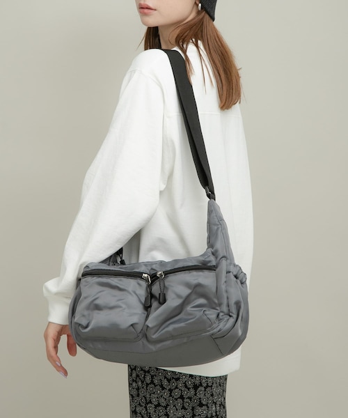 URBAN RESEARCH Sonny Label（アーバンリサーチサニーレーベル）の「グログラン2ポケットショルダーバッグ（ショルダーバッグ・レディース・グレー/ブラック・one）」の2枚目の写真