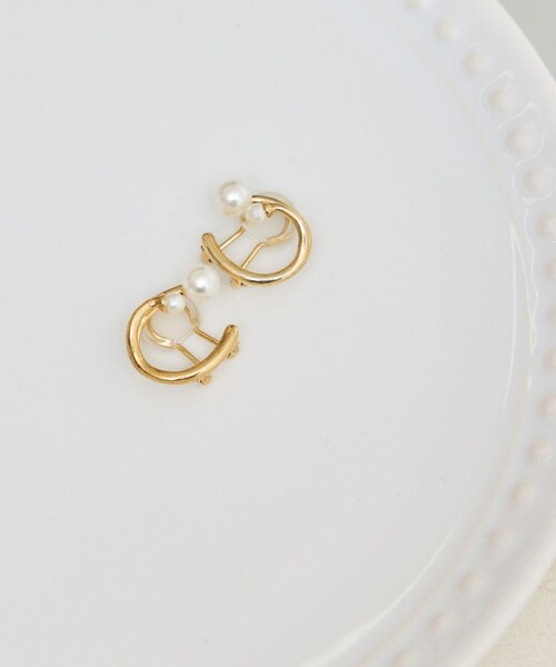 ROPE' PICNIC（ロペピクニック）の「パールデザインサークルクリップイヤリング（イヤリング・レディース・ゴールド/シルバー・F）」の4枚目の写真