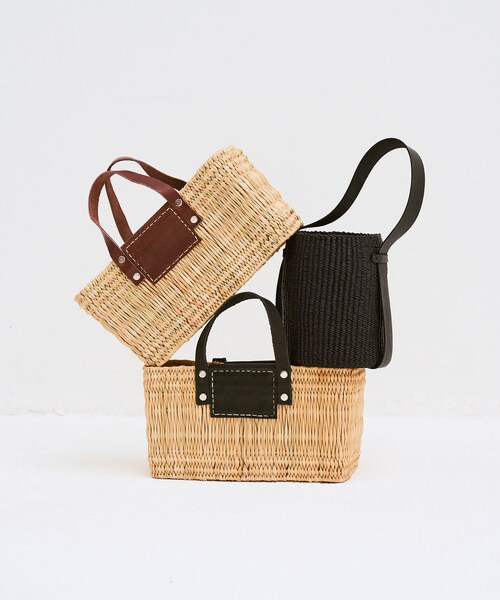 URBAN RESEARCH（アーバンリサーチ）の「ニャリガバスケットバッグM（かごバッグ・レディース・BLACK/NATURAL・-）」の5枚目の写真