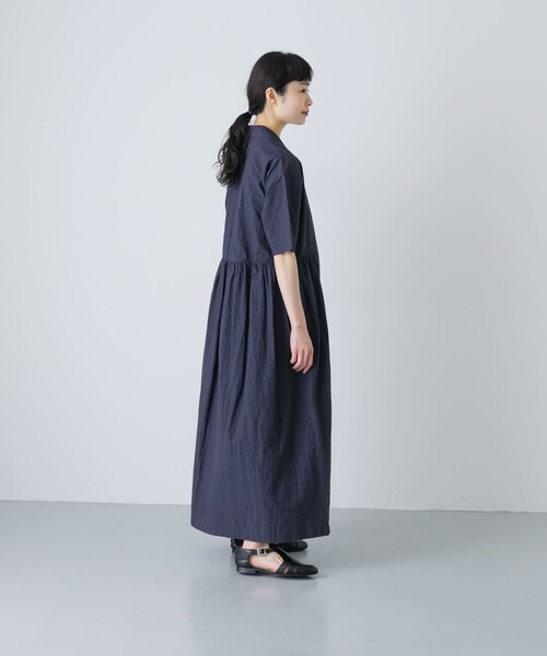 かぐれ（カグレ）の「オープンカラーシャツワンピース（ワンピース・レディース・NAVY/BLACK・Free）」の16枚目の写真