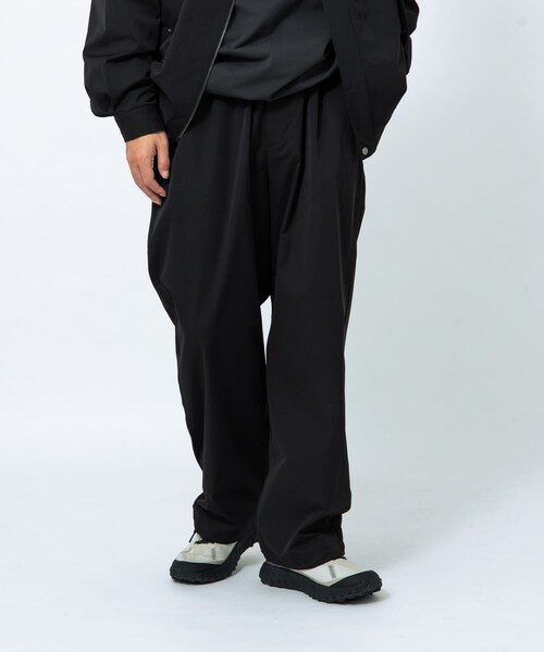 EKAL（エカル）の「SOLOTEXツイルイージートラウザー（その他パンツ・メンズ・ネイビー/ブラック・M/L）」の5枚目の写真