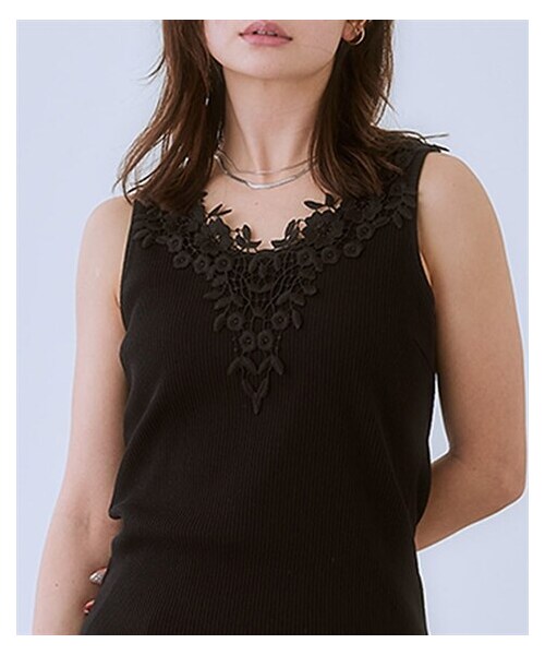nissen（ニッセン）の「＜大きいサイズ＞ フラワーレースデザイン綿混タンクトップ（キャミソール・レディース・オフホワイト/黒・L/LL/3L/4L/5L/6L/8L/10L）」の5枚目の写真