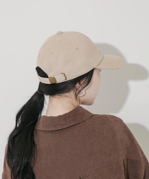 SMELLY（スメリー）の「コーデュロイロゴキャップ（キャップ・レディース・BEG/BRN/NVY・-）」の16枚目の写真