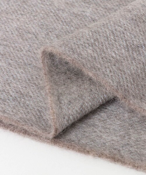 URBAN RESEARCH（アーバンリサーチ）の「HILLTOP　ラムズウールアンゴラストール∴（ストール/ショール・レディース・POMEGRANA/ANTLER/BAMBOO/CLA DENIM/NAVY・one）」の8枚目の写真