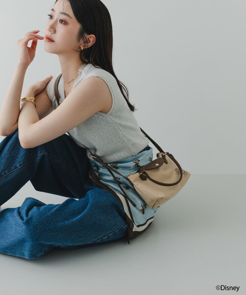 RODE SKO（ロデスコ）の「別注/Disney/大判スカーフ（バンダナ/スカーフ・レディース・BEIGE/BLUE・One）」の18枚目の写真