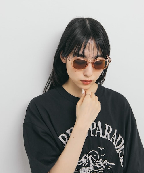KBF（ケイビーエフ）の「ウェリントンフレームサングラス（メガネ・レディース・BROWN/BLACK/BLUE GRAY・one）」の22枚目の写真