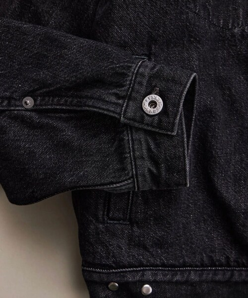 ADAM ET ROPE'(アダムエロペ)の「【NICENESS/ナイスネス】STERLING(デニムジャケット・メンズ・ブラック/ブルー系・L/M)」の13枚目の写真