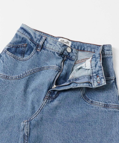 URBAN RESEARCH（アーバンリサーチ）の「BAUM UND PFERDGARTEN　NAPOLEN（デニムパンツ・レディース・C7569・26/27）」の4枚目の写真