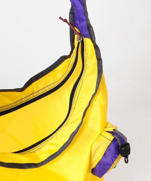 EKAL（エカル）の「NANGA　POCKETABLE SHOULDER BAG（ショルダーバッグ・メンズ・PPL/YEL/GRY・One）」の14枚目の写真