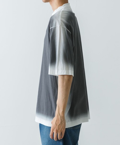 URBAN RESEARCH（アーバンリサーチ）の「GGG　Fade Print Crew-Neck Short-Sleeve T-shirts（Tシャツ/カットソー・メンズ・WHTxCHL/WHTxECR・M/L）」の11枚目の写真