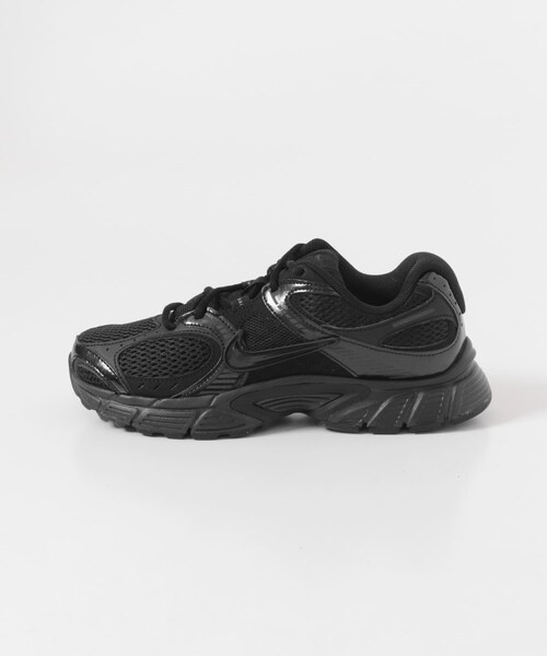 URBAN RESEARCH DOORS(アーバンリサーチドアーズ)の「NIKE ウィメンズ V5 RNR(スニーカー・レディース・WHITE/BLACK・23.5/24/24.5/25)」の10枚目の写真
