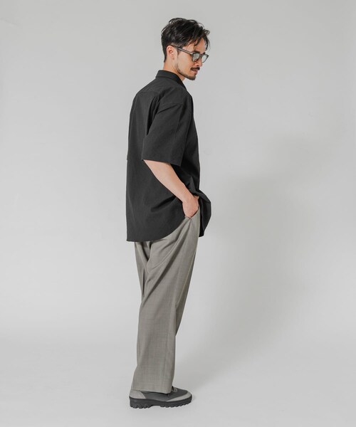 URBAN RESEARCH（アーバンリサーチ）の「『吸水速乾/UVカット』『別注』THOUSAND MILE×URBAN RESEARCH　WASHER CODE SHIRTS（シャツ/ブラウス・メンズ・BLACK/CHARCOAL/NAVY ST・S/M/L）」の9枚目の写真
