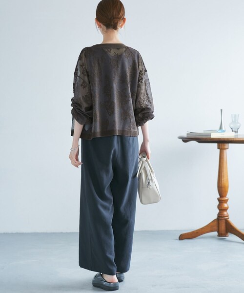 ROPE' PICNIC（ロペピクニック）の「透かし編み花柄Vネックカーディガン（カーディガン/ボレロ・レディース・オフホワイト/ブラウン/ブルー系/カラシ・38）」の19枚目の写真