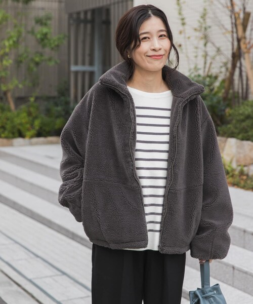 URBAN RESEARCH DOORS(アーバンリサーチドアーズ)の「ZIPボアブルゾン(テーラードジャケット・レディース・OFF/CHARCOAL・Free)」の13枚目の写真