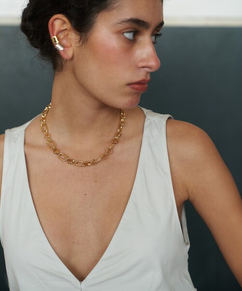 ROPE'(ロペ)の「【J'aDoRe限定】【1064STUDIO】KNOTTED BOW N(ネックレス・レディース・ゴールド/シルバー・F)」の4枚目の写真