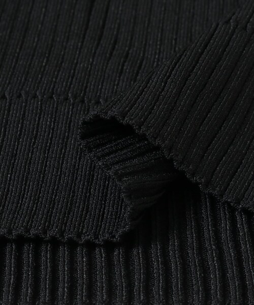 URBAN RESEARCH（アーバンリサーチ）の「TANK TOP SHELL（タンクトップ・レディース・BLACK・1/3）」の7枚目の写真