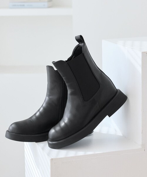 ROPE' PICNIC（ロペピクニック）の「ジップアップサイドゴアショートブーツ（ブーツ・レディース・ブラック/ダークブラウン系・L/M/S）」の4枚目の写真