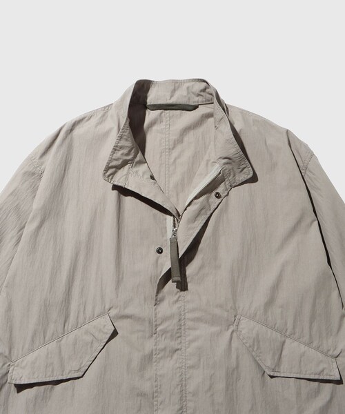 ADAM ET ROPE'（アダムエロペ）の「ナイロンタッサー ショートモッズコート（モッズコート・メンズ・ブラック/グレー・L/M）」の7枚目の写真