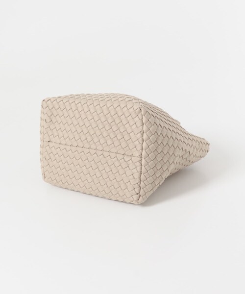 URBAN RESEARCH(アーバンリサーチ)の「NAGHEDI ST BARTHS SMALL TOTE(トートバッグ・レディース・ECRU/SHELL PINK・-)」の6枚目の写真