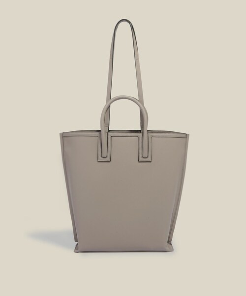 ROPE'（ロペ）の「【E'POR】Ree BAG Large【通勤】【A4対応】（トートバッグ・レディース・チャコール/ライトグレー/キナリ/ベージュ/モスグリーン/ネイビー/ブルー/ラベンダー/ブラック/オフホワイト/ベージュ系/カーキ/ブルー系/ピンク系/ワイン・F）」の17枚目の写真