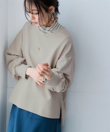 nissen | なめらかポンチ素材　サイドスリットプルオーバー(Tシャツ/カットソー)