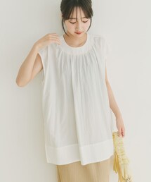 サイドスリットフレンチブラウス